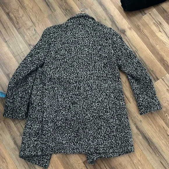 Peppered Peacoat - Picture 3 of 3